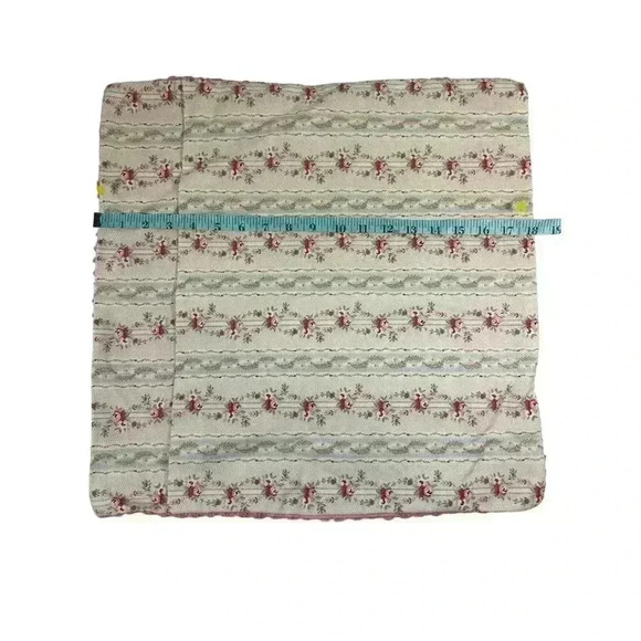 18” pillow cover with envelope closure handmade from vintage pink chenille - Picture 3 of 6
